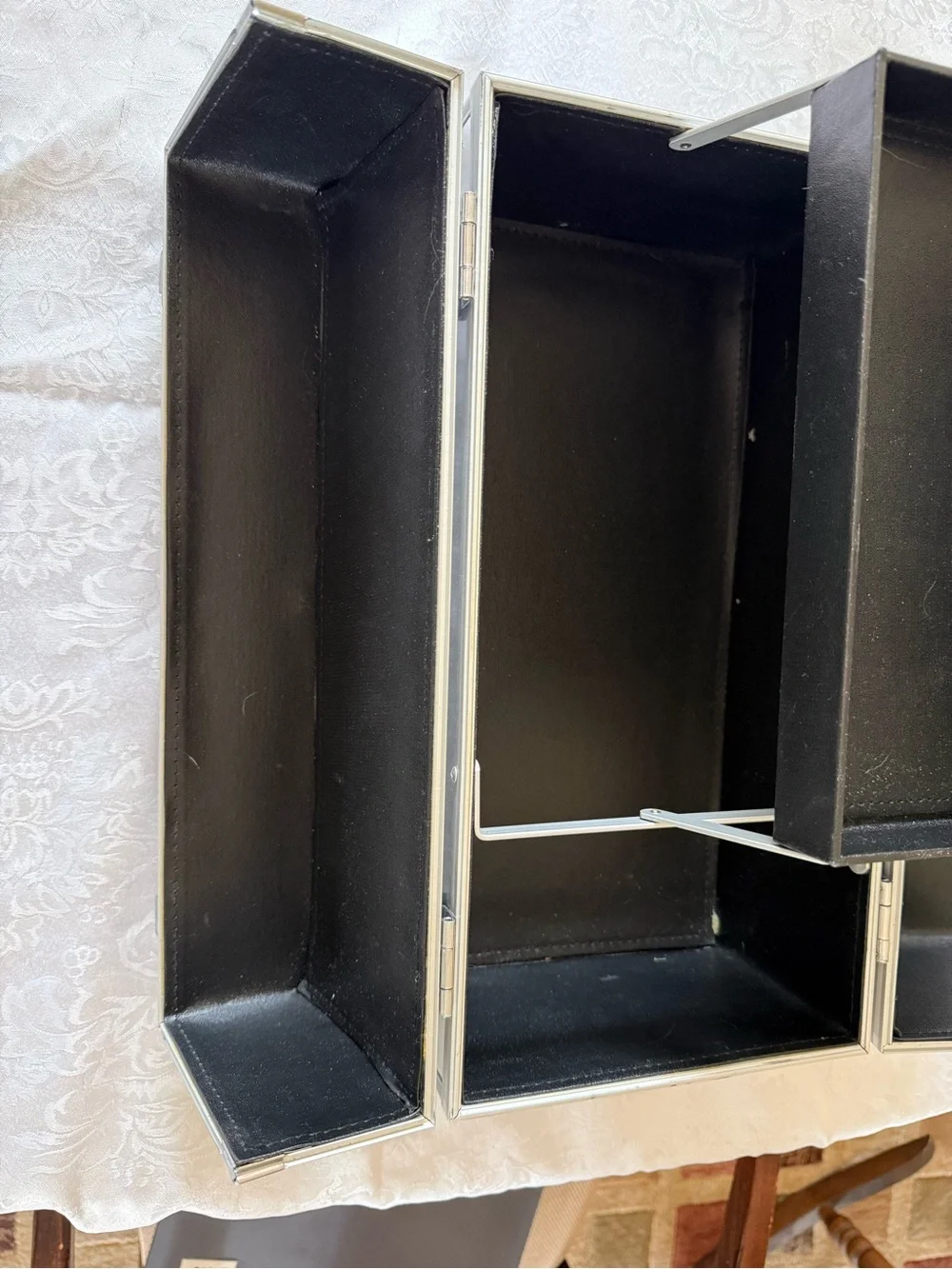 Arbonne Black Fold-Out Multi-Tier Makeup Organizer